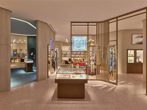 hermes aventura mall